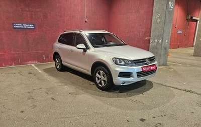 Volkswagen Touareg III, 2011 год, 2 100 000 рублей, 1 фотография