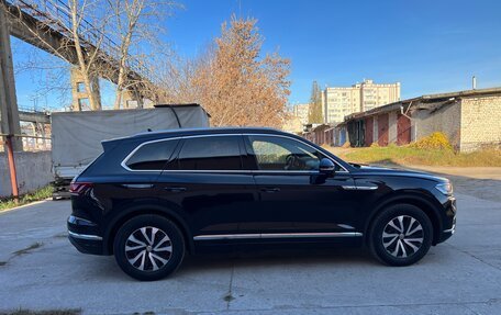 Volkswagen Touareg III, 2020 год, 6 300 000 рублей, 4 фотография