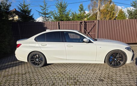 BMW 3 серия, 2019 год, 4 100 000 рублей, 3 фотография