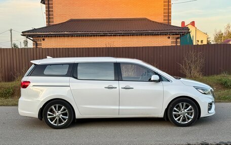 KIA Carnival III, 2019 год, 3 150 000 рублей, 6 фотография