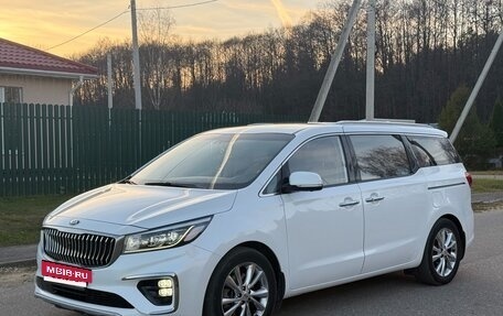 KIA Carnival III, 2019 год, 3 150 000 рублей, 3 фотография