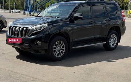 Toyota Land Cruiser Prado 150 рестайлинг, 2015 год, 3 550 000 рублей, 4 фотография