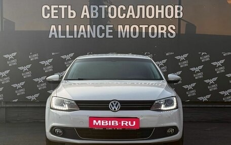 Volkswagen Jetta VII, 2013 год, 999 000 рублей, 2 фотография