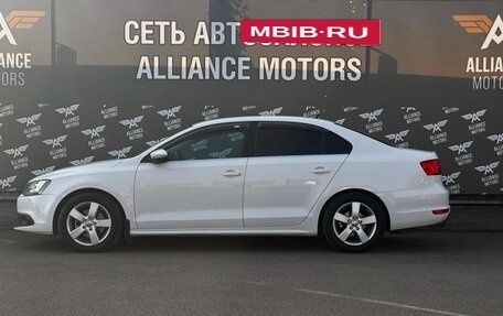 Volkswagen Jetta VII, 2013 год, 999 000 рублей, 4 фотография
