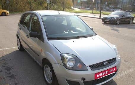 Ford Fiesta, 2006 год, 400 000 рублей, 3 фотография