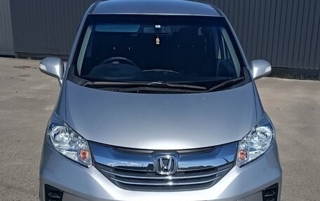 Honda Freed I, 2014 год, 1 300 000 рублей, 2 фотография