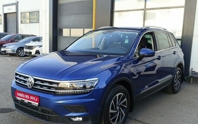 Volkswagen Tiguan II, 2018 год, 2 178 000 рублей, 1 фотография