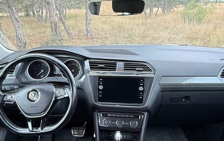 Volkswagen Tiguan II, 2018 год, 2 550 000 рублей, 6 фотография