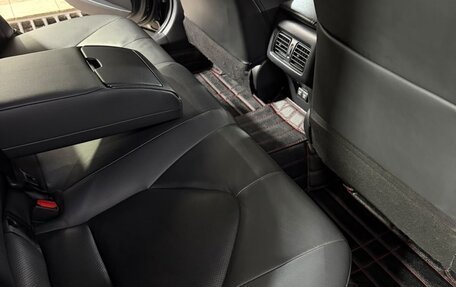 Toyota Camry, 2019 год, 2 700 000 рублей, 11 фотография