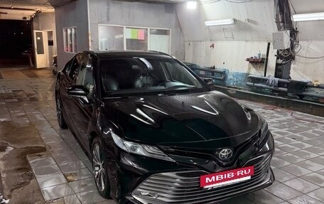 Toyota Camry, 2019 год, 2 700 000 рублей, 14 фотография
