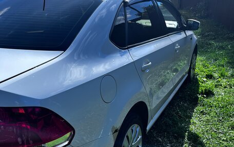 Volkswagen Polo VI (EU Market), 2014 год, 900 000 рублей, 2 фотография