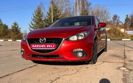 Mazda 3, 2015 год, 1 300 000 рублей, 2 фотография