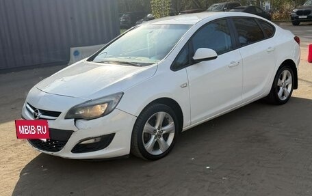 Opel Astra J, 2014 год, 533 000 рублей, 3 фотография