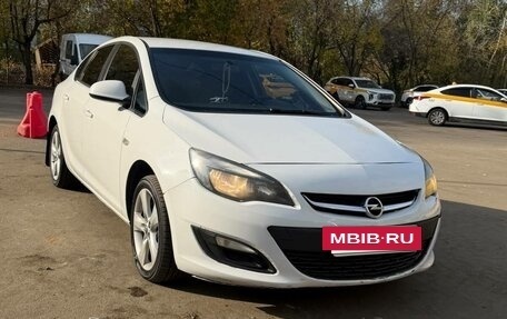 Opel Astra J, 2014 год, 533 000 рублей, 2 фотография