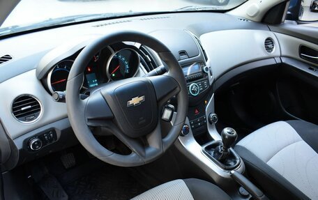 Chevrolet Cruze II, 2012 год, 595 000 рублей, 9 фотография