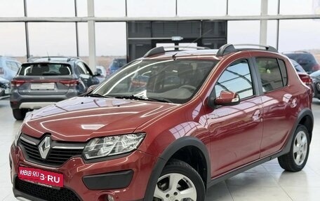 Renault Sandero II рестайлинг, 2015 год, 849 000 рублей, 1 фотография