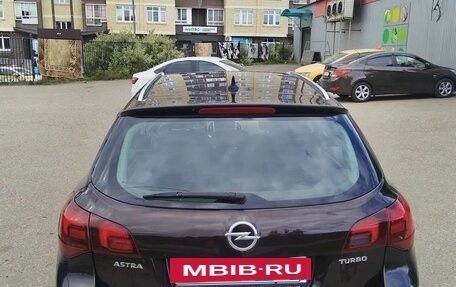 Opel Astra J, 2011 год, 670 000 рублей, 5 фотография