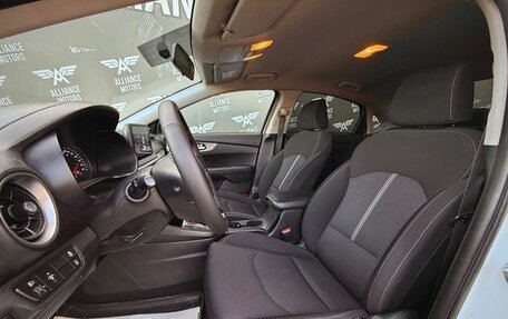 KIA Cerato IV, 2021 год, 1 565 000 рублей, 11 фотография