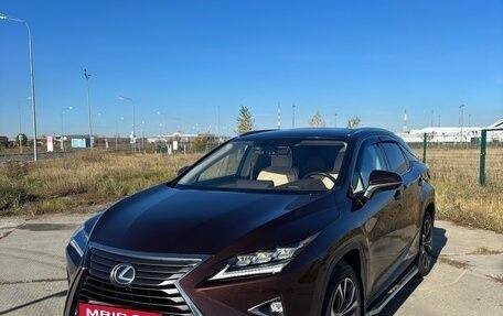 Lexus RX IV рестайлинг, 2016 год, 3 900 000 рублей, 2 фотография