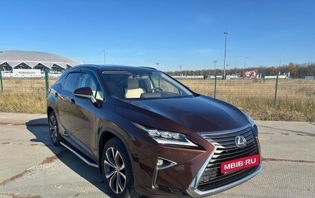 Lexus RX IV рестайлинг, 2016 год, 3 900 000 рублей, 7 фотография