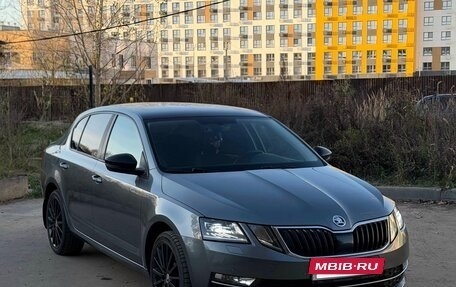 Skoda Octavia, 2017 год, 1 850 000 рублей, 2 фотография