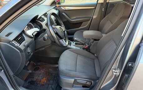 Skoda Octavia, 2017 год, 1 850 000 рублей, 10 фотография