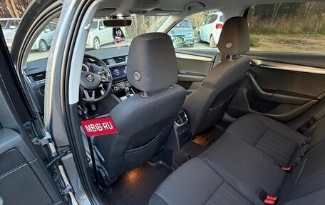 Skoda Octavia, 2017 год, 1 850 000 рублей, 5 фотография