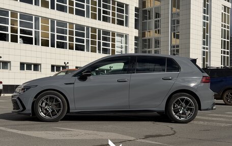 Volkswagen Golf VIII, 2023 год, 2 440 000 рублей, 2 фотография
