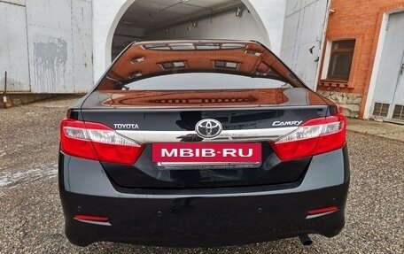Toyota Camry, 2014 год, 1 849 000 рублей, 6 фотография