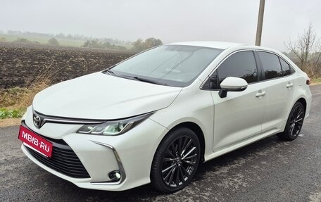 Toyota Corolla, 2019 год, 2 050 000 рублей, 3 фотография