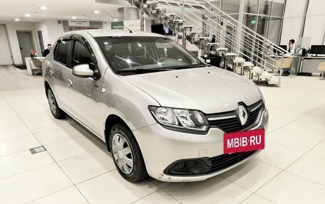 Renault Logan II, 2017 год, 750 000 рублей, 7 фотография