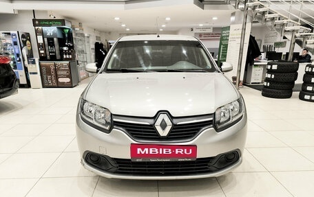 Renault Logan II, 2017 год, 750 000 рублей, 6 фотография