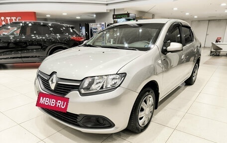 Renault Logan II, 2017 год, 750 000 рублей, 5 фотография