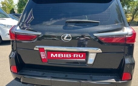 Lexus LX III, 2017 год, 9 000 000 рублей, 2 фотография