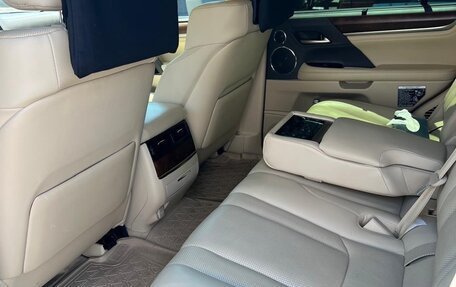 Lexus LX III, 2017 год, 9 000 000 рублей, 4 фотография