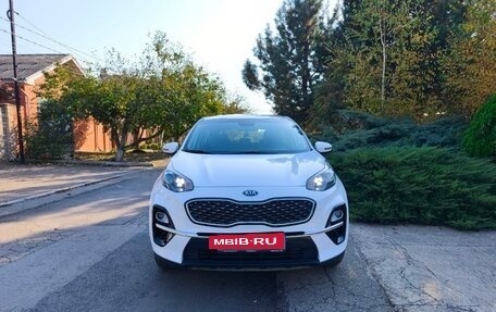 KIA Sportage IV рестайлинг, 2020 год, 2 600 000 рублей, 6 фотография