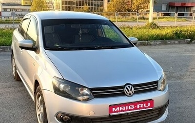 Volkswagen Polo VI (EU Market), 2013 год, 800 000 рублей, 1 фотография