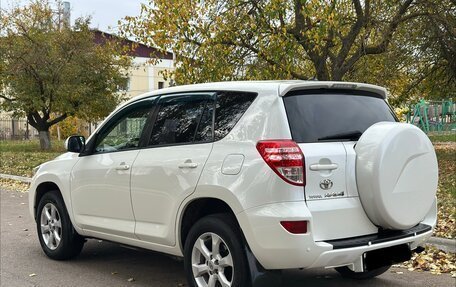 Toyota RAV4, 2011 год, 1 350 000 рублей, 4 фотография