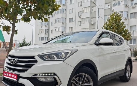 Hyundai Santa Fe III рестайлинг, 2015 год, 2 390 000 рублей, 1 фотография