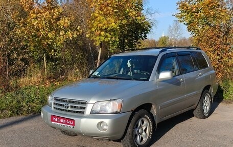 Toyota Highlander III, 2002 год, 750 000 рублей, 1 фотография