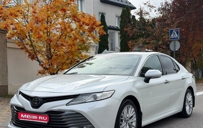 Toyota Camry, 2019 год, 2 530 000 рублей, 1 фотография