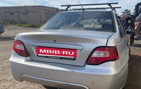 Daewoo Nexia I рестайлинг, 2010 год, 100 000 рублей, 2 фотография
