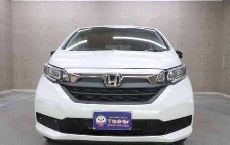 Honda Freed II, 2023 год, 1 400 000 рублей, 2 фотография