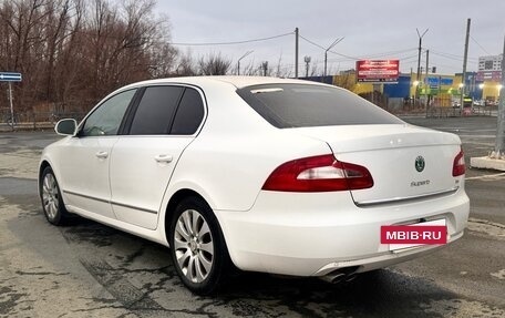 Skoda Superb III рестайлинг, 2011 год, 750 000 рублей, 3 фотография