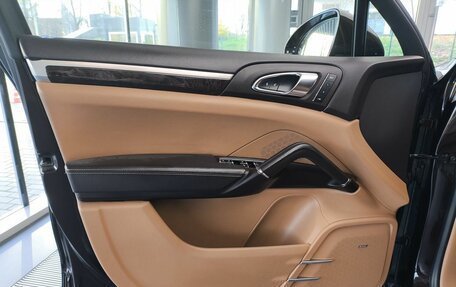 Porsche Cayenne III, 2015 год, 3 390 000 рублей, 7 фотография