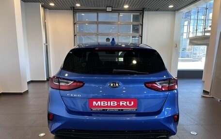 KIA cee'd III, 2020 год, 1 990 000 рублей, 4 фотография