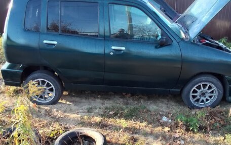 Nissan Cube II, 2002 год, 180 000 рублей, 2 фотография