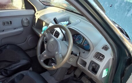 Nissan Cube II, 2002 год, 180 000 рублей, 3 фотография