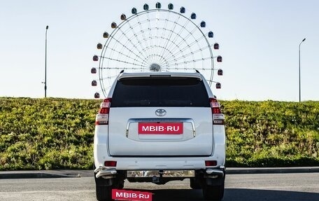 Toyota Land Cruiser Prado 150 рестайлинг, 2012 год, 3 000 000 рублей, 4 фотография