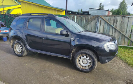 Renault Duster I рестайлинг, 2015 год, 910 000 рублей, 2 фотография